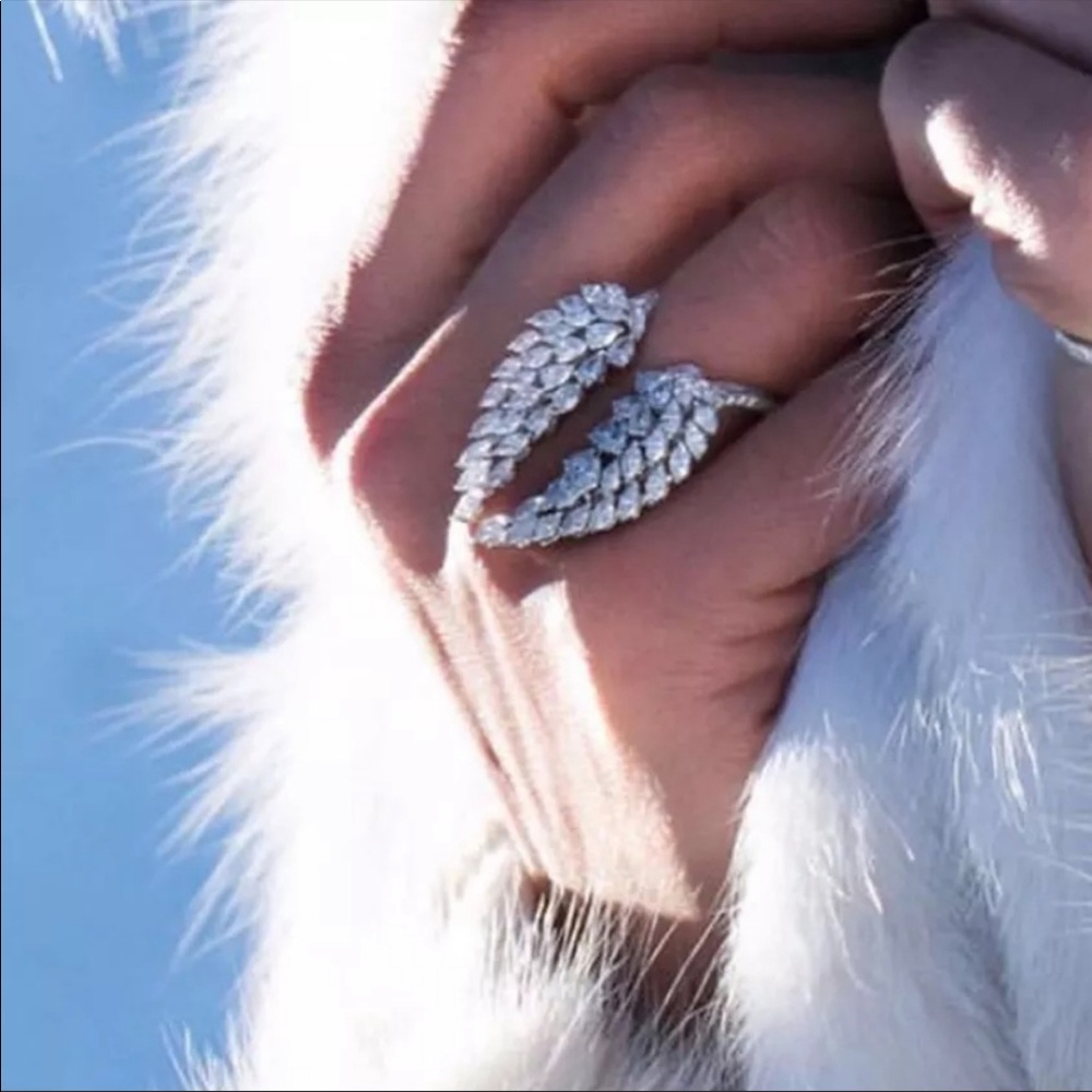 NEW 925 Silver Angel Wings Opening Adjustable Beautiful Ring - Picture 2 of 4